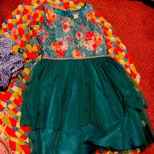 A pretty blue dress